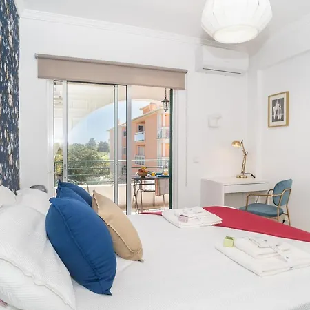 Magnifico Perto Da アパート *