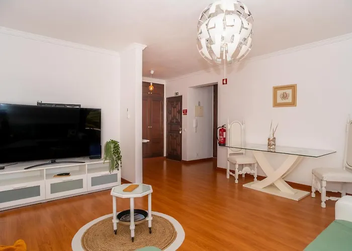 Magnifico Perto Da アパート