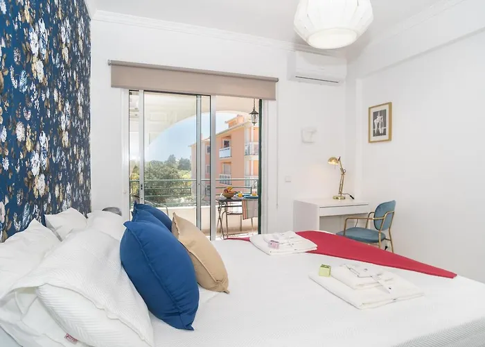 Magnifico Perto Da アパート *